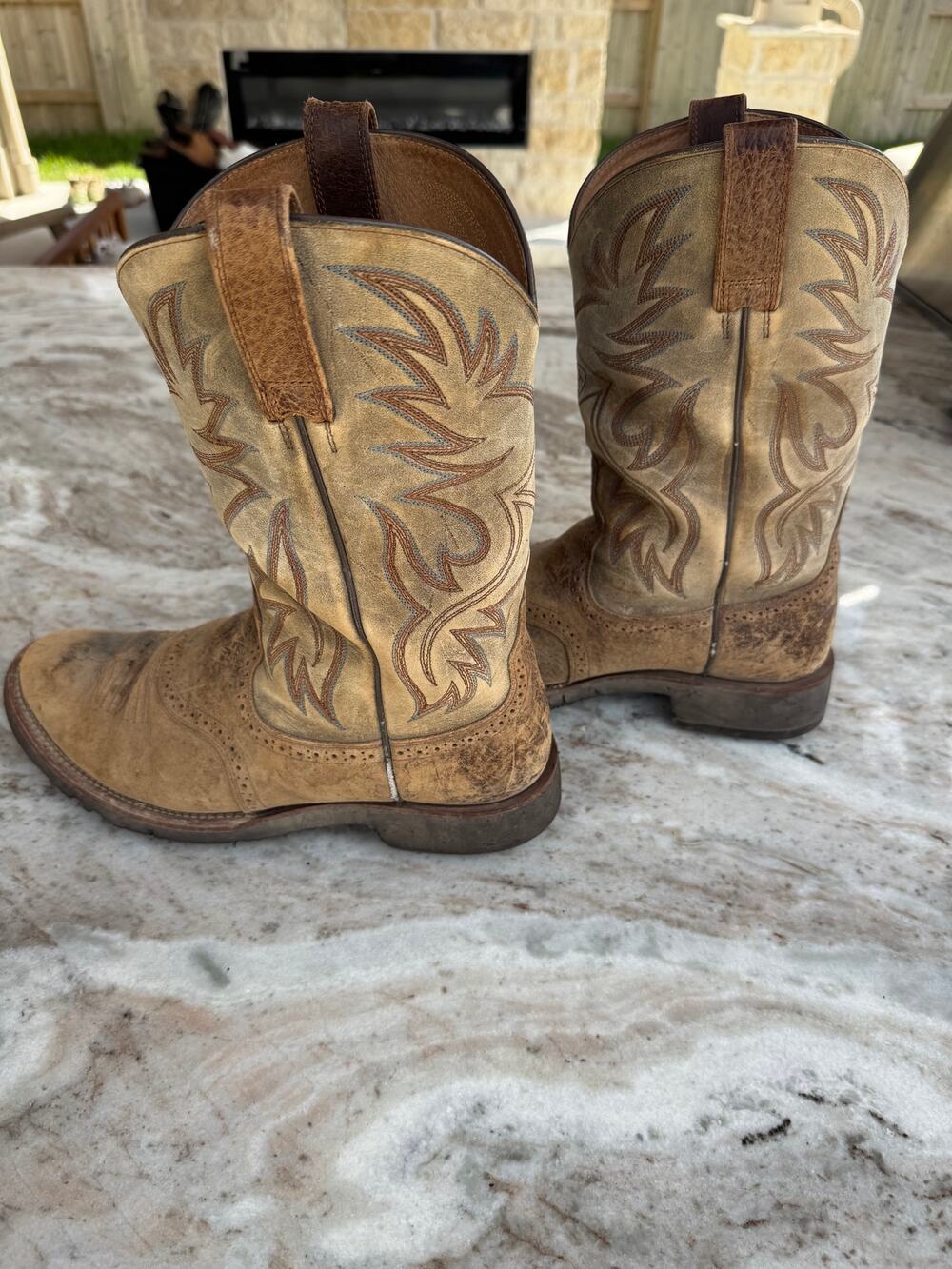 Ariat Men’s 10.5 EE Leather Cowboy Western Boots Brown Distressed Wide